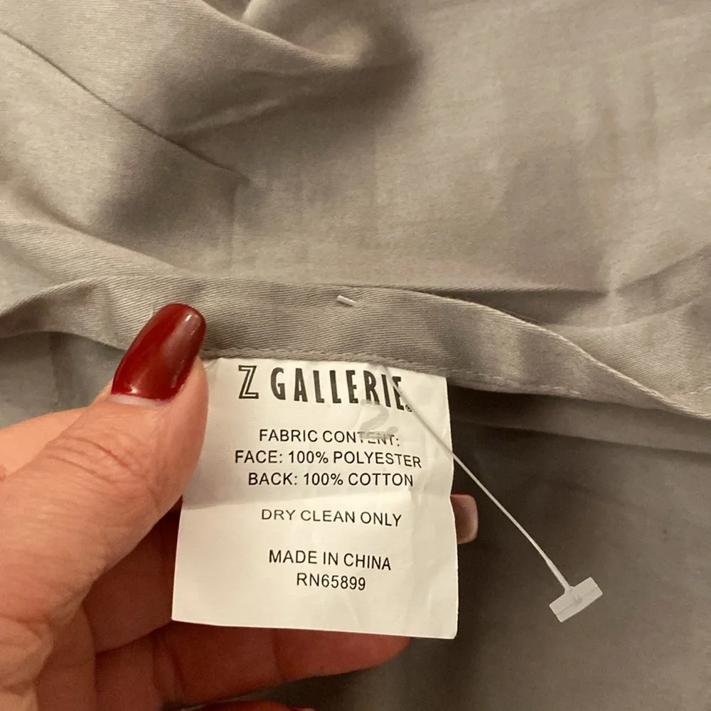 Z Gallerie king duvet + 2 king shams pattern per regular pictures.